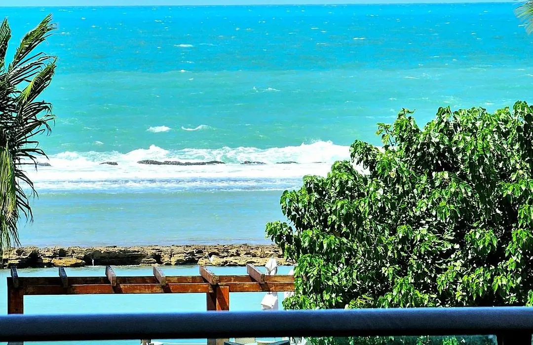 Piscinas Naturais de Muro Alto no Ekoara by HM-1